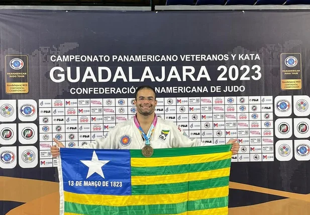 Stanley Torres saiu com a medalha de ouro no Campeonato Pan-Americano Kata de Judô