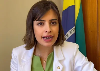 Tabata Amaral