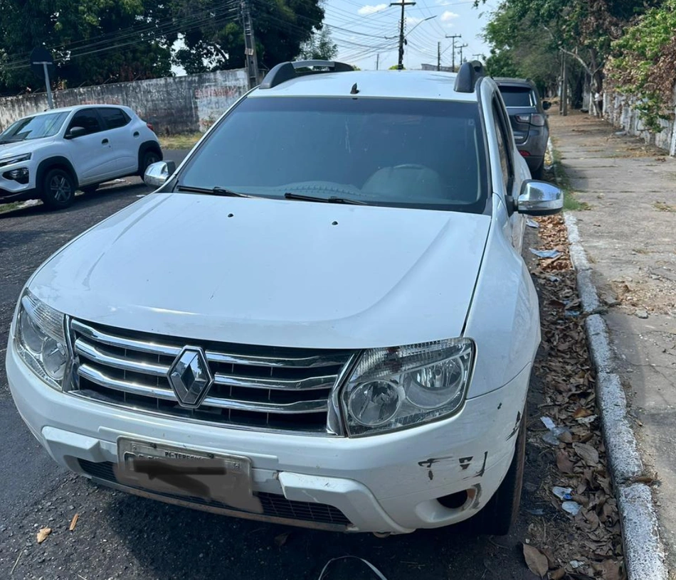 Veículo Renault Duster utilizado na prática dos crimes