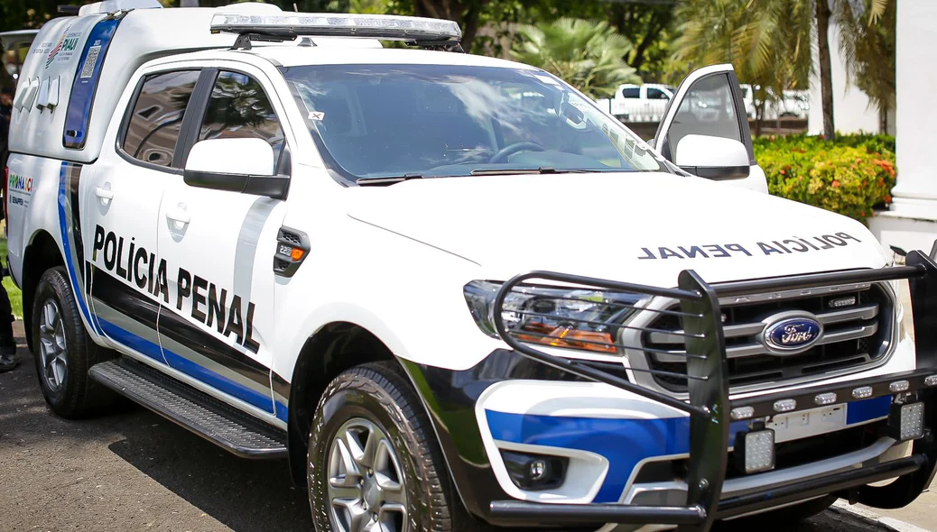 Viaturas da Polícia Penal