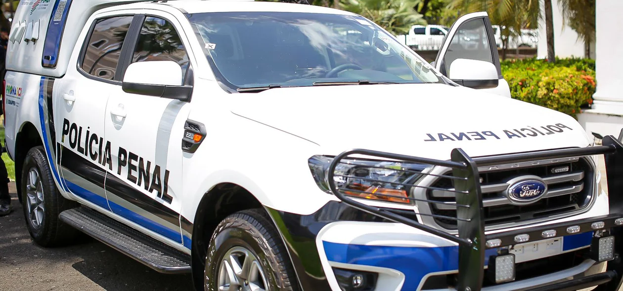 Viaturas da Polícia Penal