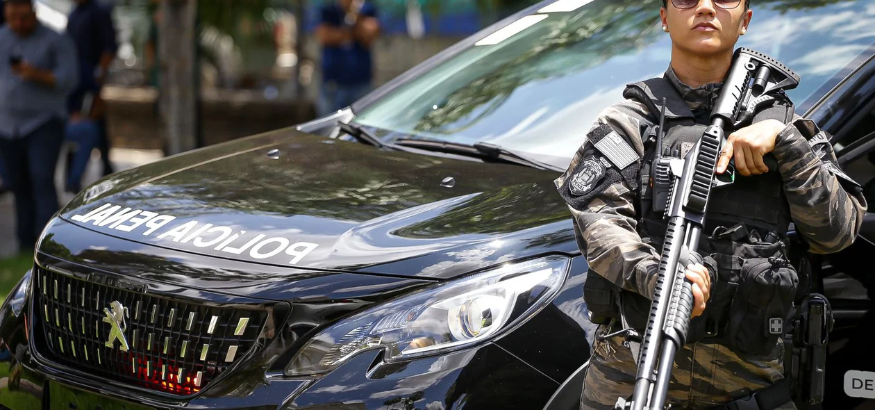 Viaturas da Polícia Penal