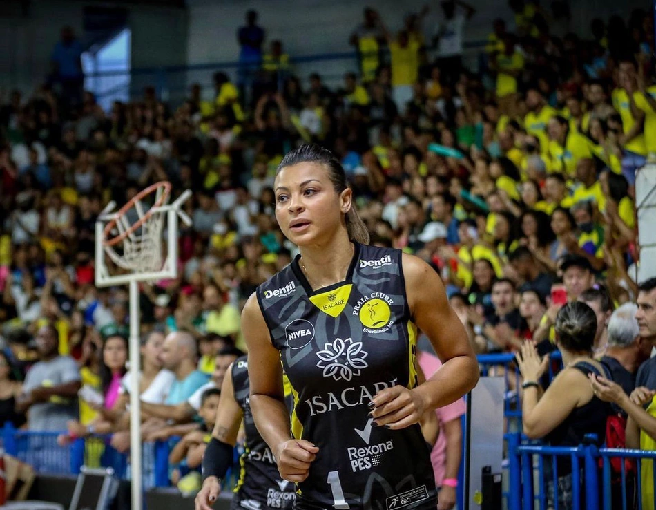 Walewska Oliveira morre aos 43 anos