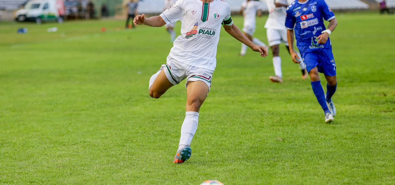 Atletas do Fluminense-PI x Oeirense