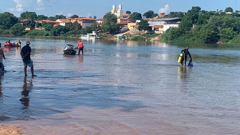 Buscas por corpo no Rio Parnaíba em São Francisco do Maranhão
