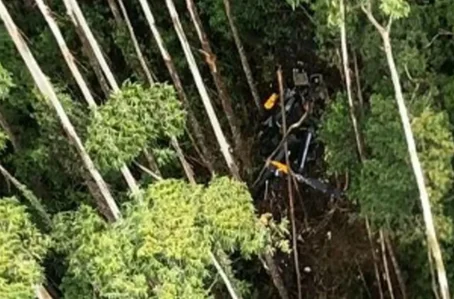 Destroços do helicóptero