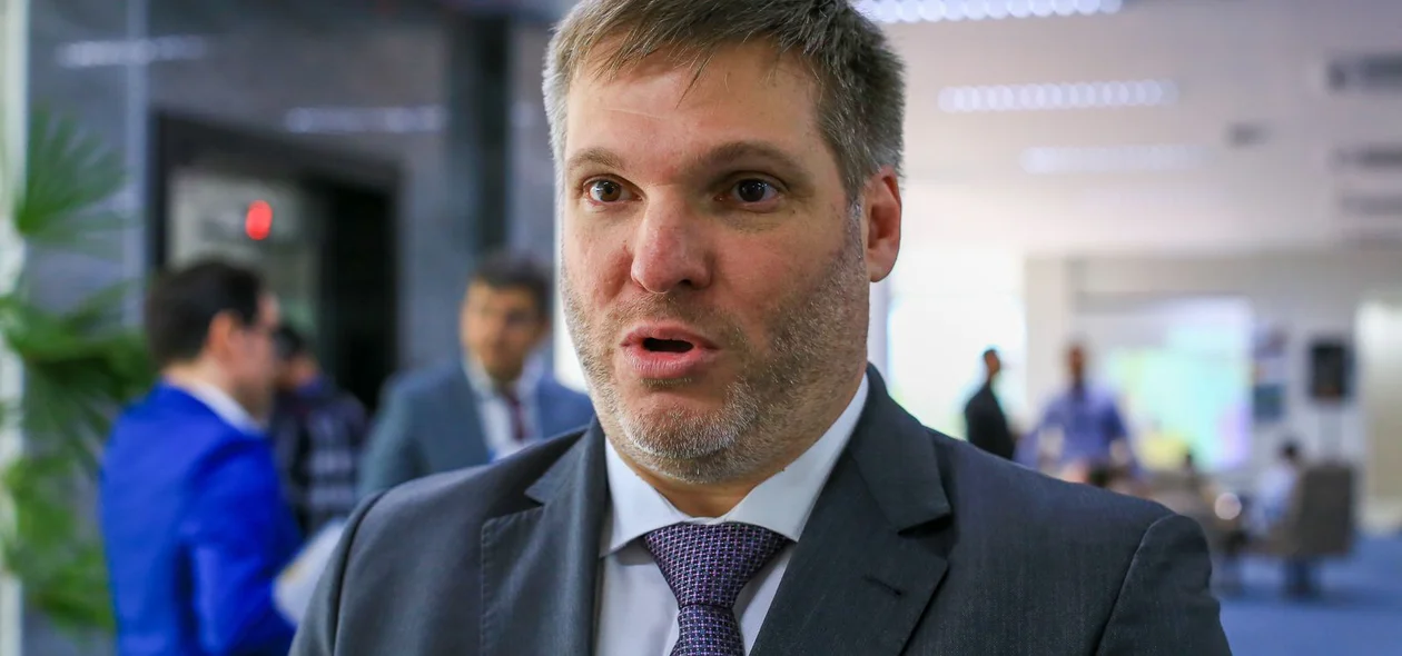 Dixmer Vallini Netto, Advogado da Anoreg Brasil