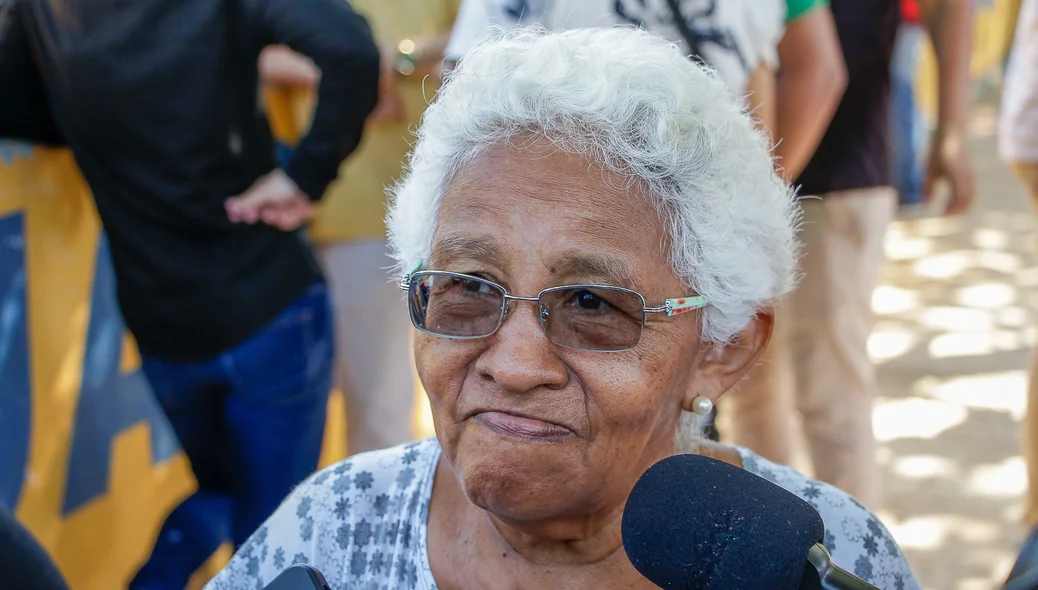 Dona Rejane Pereira da Slva, 68 anos, moradora da região