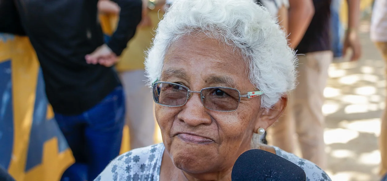 Dona Rejane Pereira da Slva, 68 anos, moradora da região