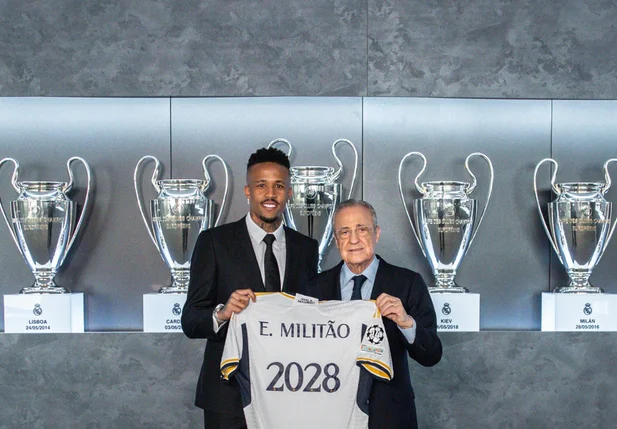 Éder Militão renova com Real Madrid por mais quatro anos