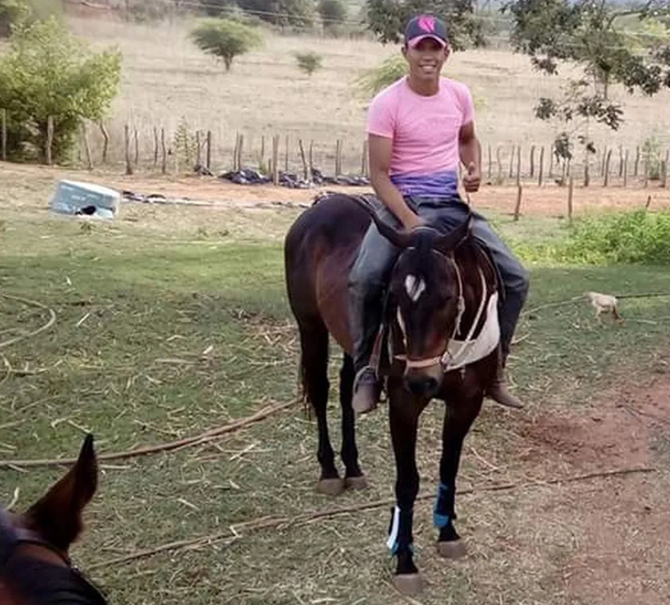 Edvaldo Costa dos Santos, vaqueiro morto pelo policial Alexandro Machado da Silva