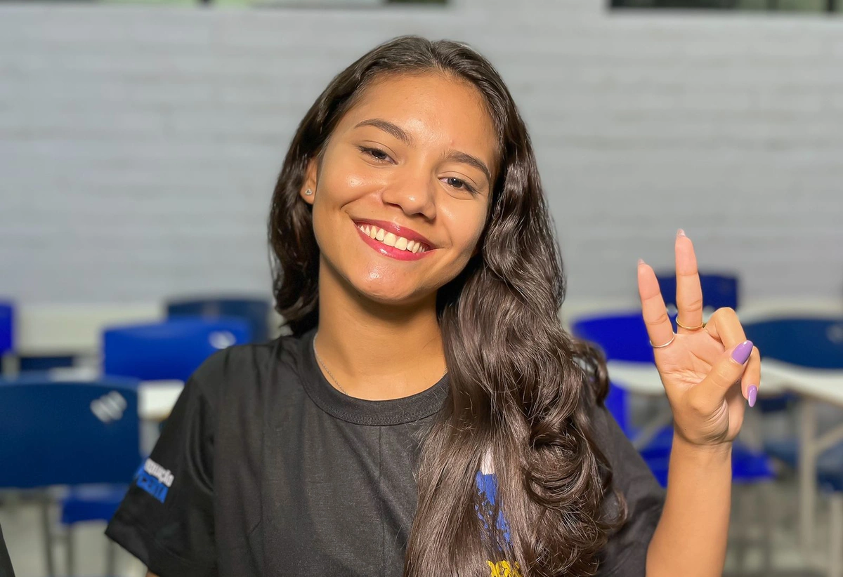 Estudante nota mil na redação do Enem, Milena Martins