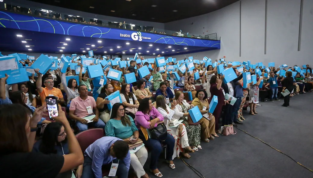 Gestores Regionais receberam Chromebooks para auxiliar nos trabalhos