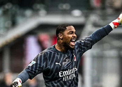 Goleiro do Milan, Maignan
