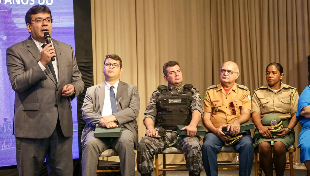 Governador Rafael Fonteles durante seu pronunciamento