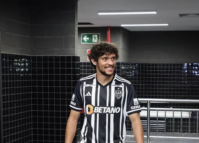 Gustavo Scarpa é apresentado no Atlético-MG