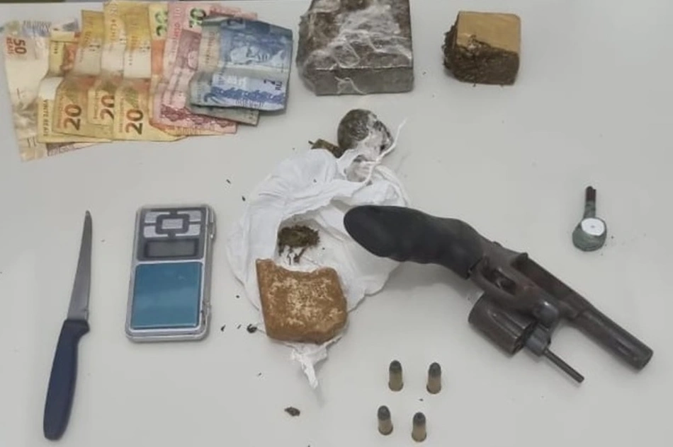 Ilícitos apreendidos em Buriti dos Lopes