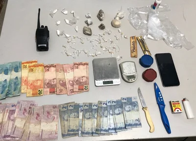 Material apreendido com os três suspeitos em Amarante
