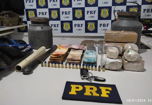 Material apreendido pela PRF em Cristino Castro