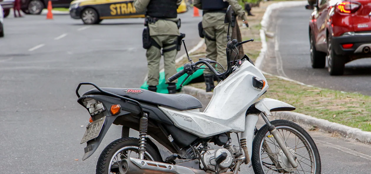 Motocicleta que o jovem pilotava