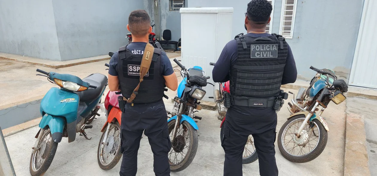 Motocicletas apreendidas durante a Operação Picos