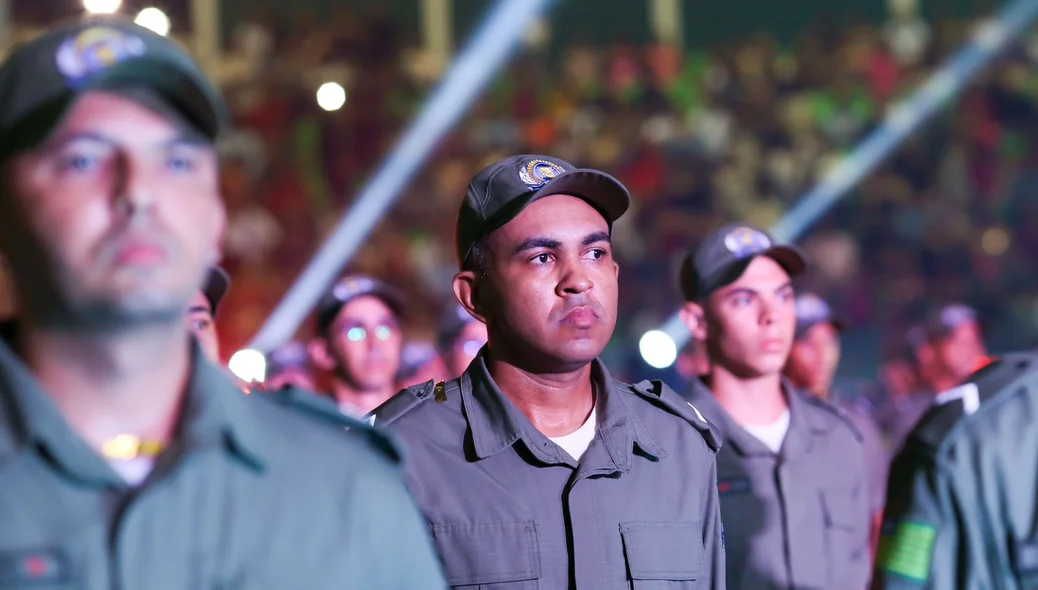 Novos policiais militares