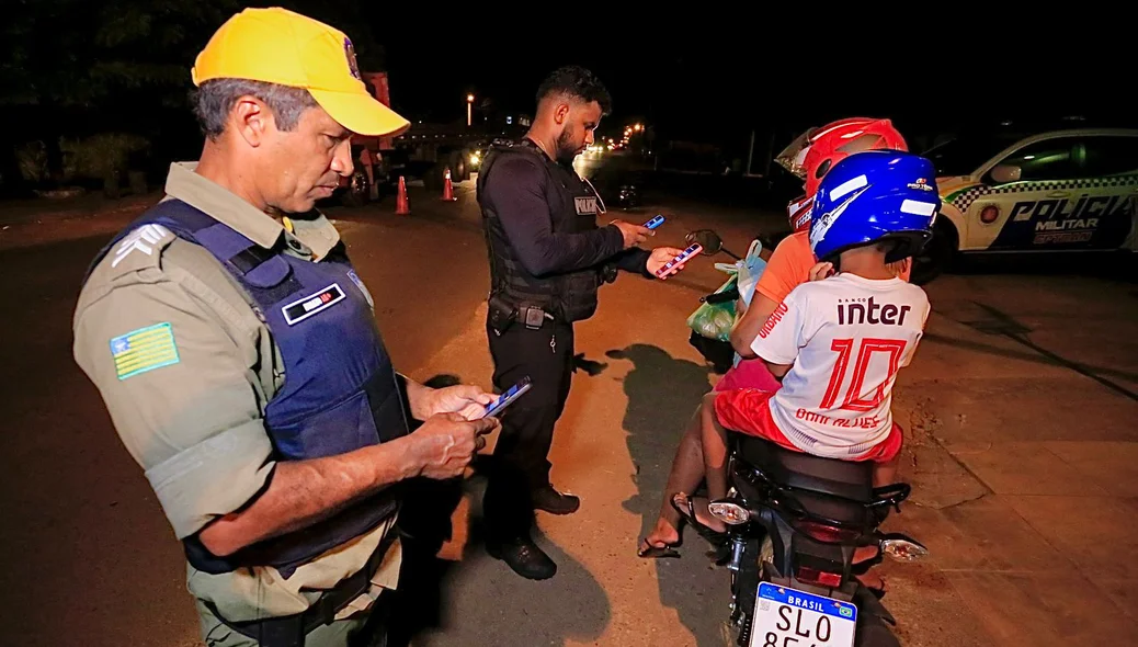 Operação pretendia verificar veículos e aparelhos com restrição de roubo ou furto