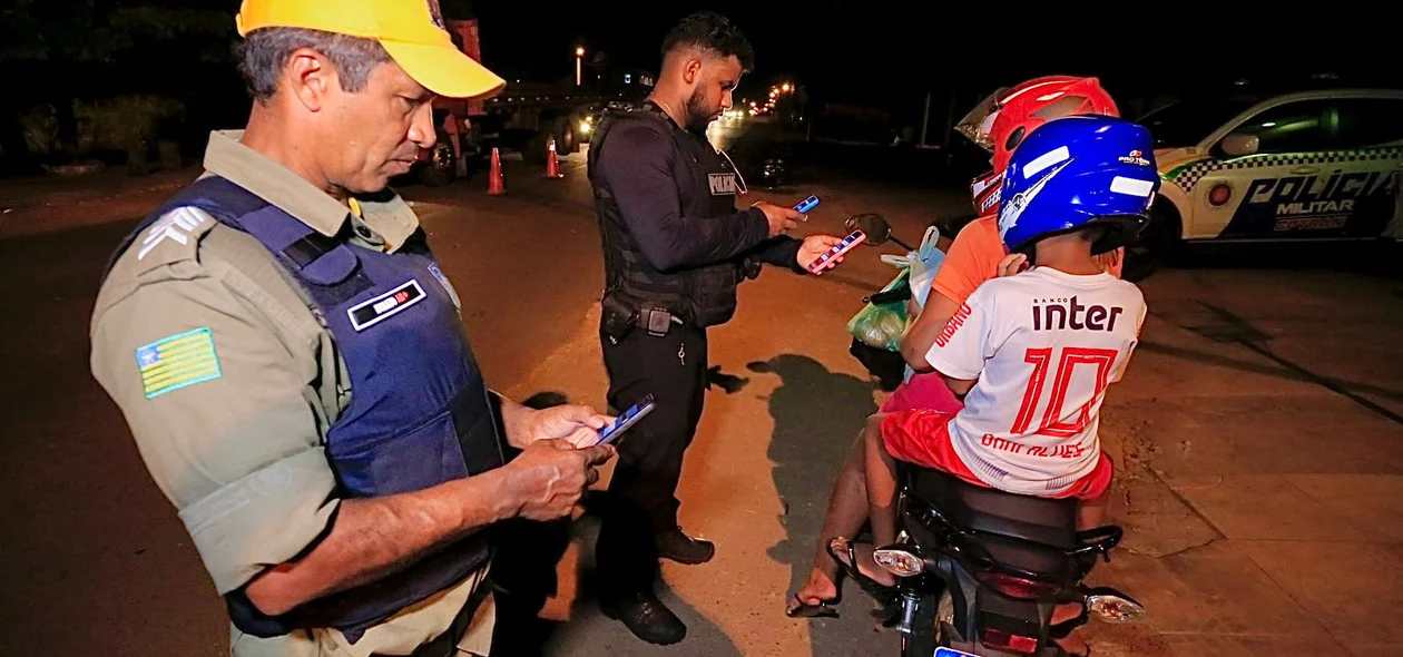 Operação pretendia verificar veículos e aparelhos com restrição de roubo ou furto