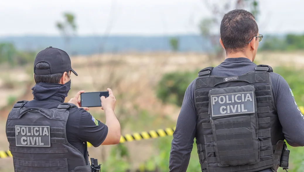 Perícia no local do crime