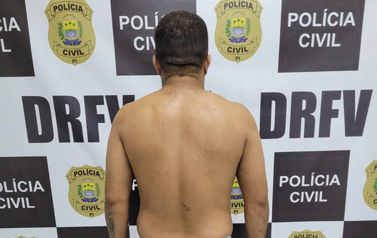 Suspeito era funcionário da locadora e atuava com organização criminosa