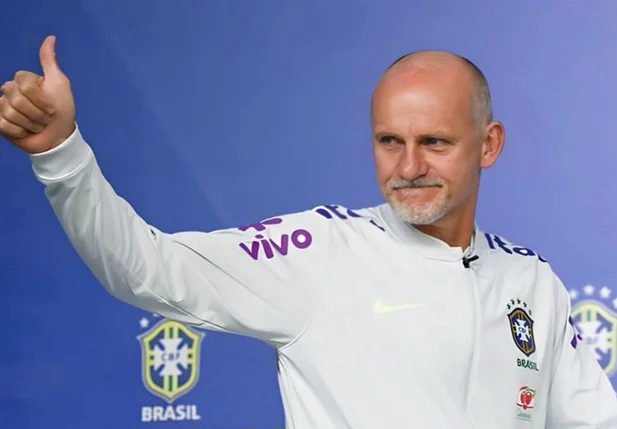 Taffarel volta ao posto de preparador de goleiros da seleção