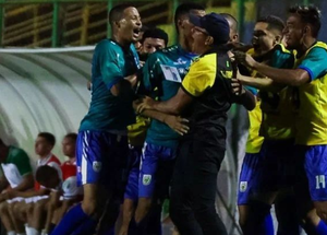 Tiradentes vence Francana por 3 a 0 na Copinha