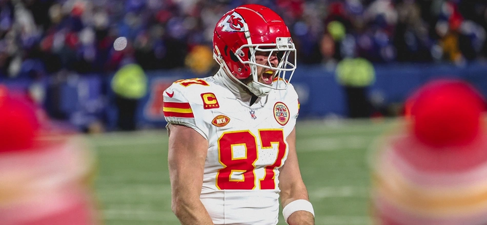 Travis Kelce anotou dois touchdown na vitória do Chiefs