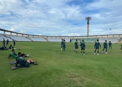 Treino coletivo aconteceu nesta quarta-feira