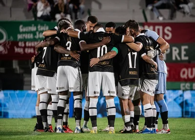 Vasco empata com Sampaio Corrêa-RJ no Cariocão