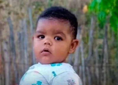 Warley da Costa, de 1 ano e 7 meses, morreu após tocar em um fio de rede elétrica solto no chão