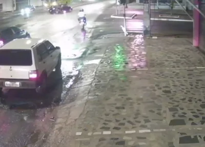Acidente no cruzamento da Avenida Miguel Rosa e Avenida Gil Martins