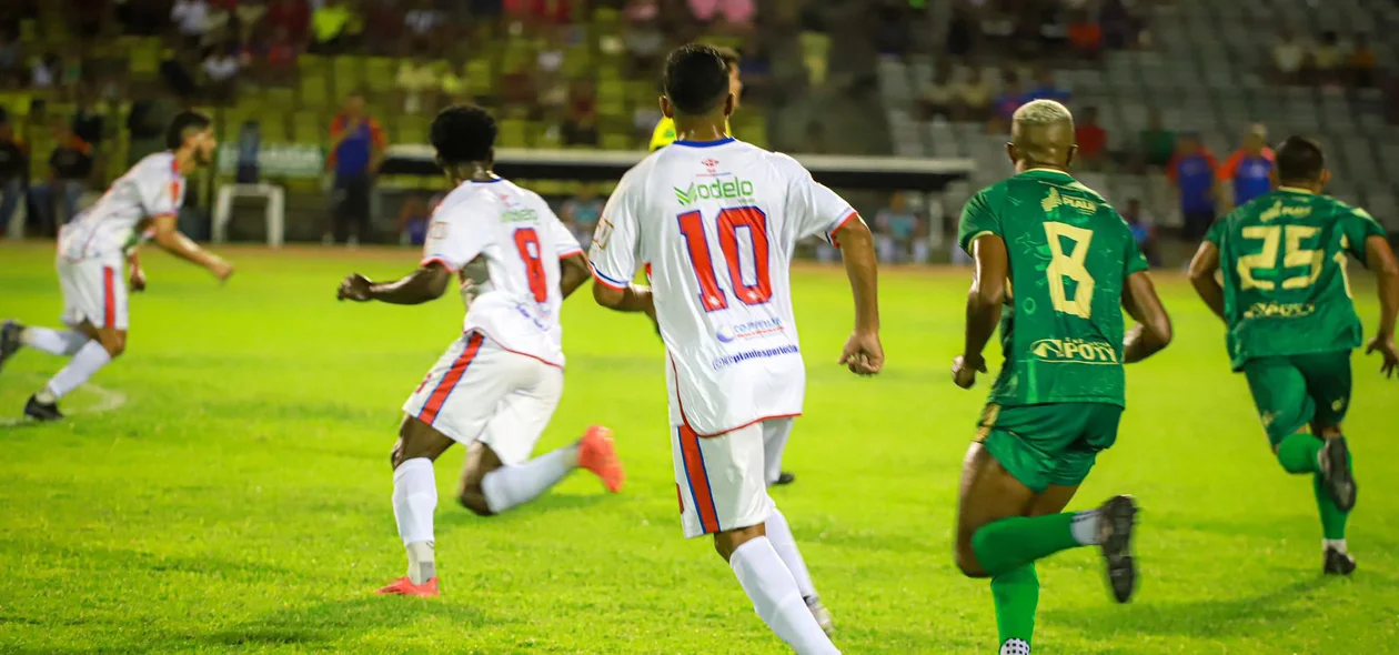 Atlético Piauiense e Piauí disputaram o título do Piauiense Série B 2024 no estádio Albertão