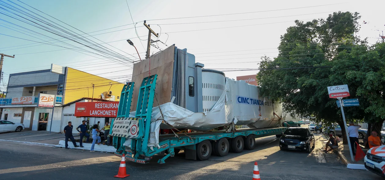 Carga de fingers era levada para o Aeroporto de Teresina