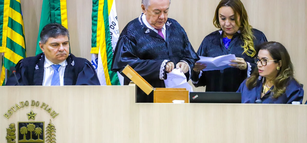 Eleição para a nova mesa diretora do TCE