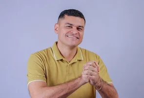 Após ser preso pela PF, prefeito de Sebastião Barros afirma que licitações seguiram a legalidade