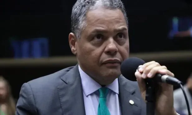 Antonio Brito (PSD-BA) afirma que retirada de candidatura foi uma decisão particular