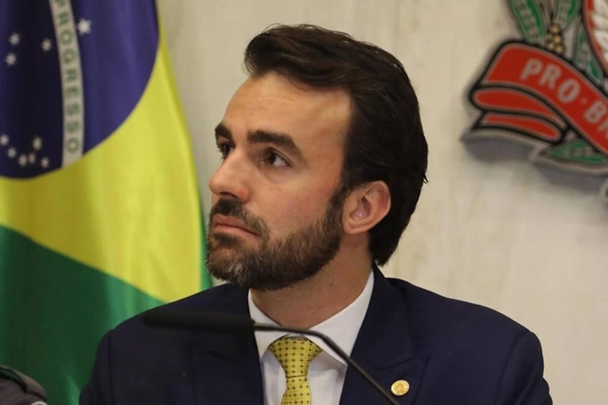 Deputado Lucas Bove