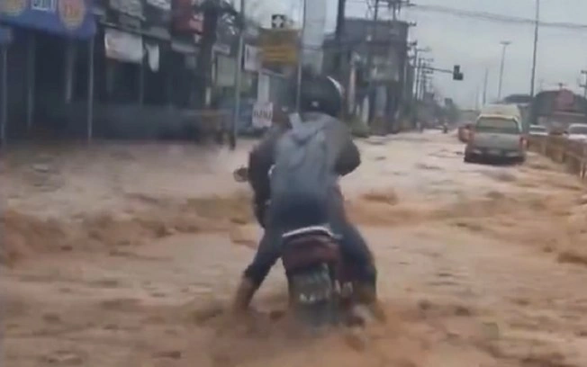 Enchentes na Tailândia