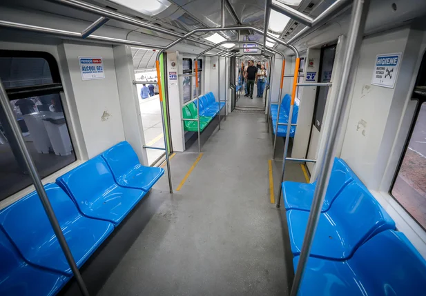 Interior do metrô