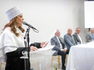 Nadir Nogueira realizando seu primeiro discurso