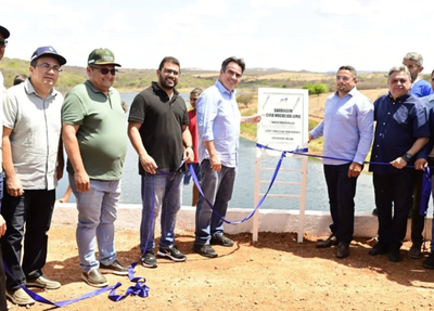 Dr. Thales Coelho ao lado de Ciro Nogueira em entrega de barragem no município de Betânia do Piauí