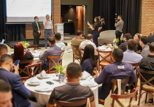 Encontro com jornalistas promovido pela Semarh