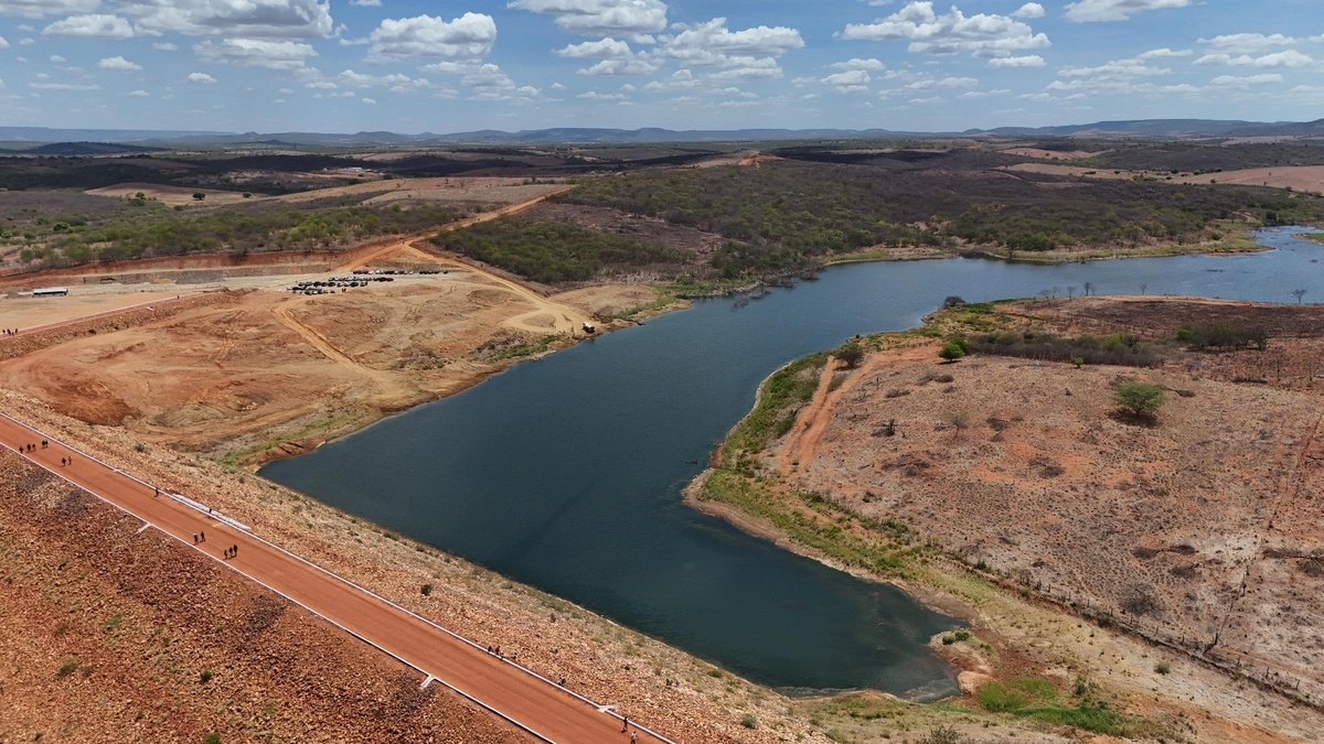 Entrega de barragem em Betânia do Piauí