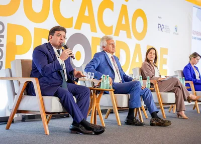 Governador Rafael Fonteles ao lado dos governadores Ronaldo Caiado e Raquel Lyra